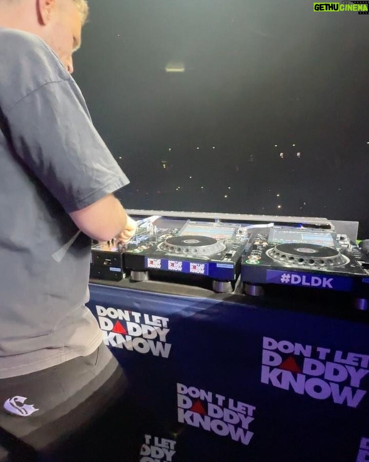 Nicky Romero Instagram - Thank you Amsterdam ❌❌❌ Good to be back home! Played some new id’s I worked on last months 👀 Which one is your favorite, 1,2,3,4,5 or 6? Amsterdam, Netherlands