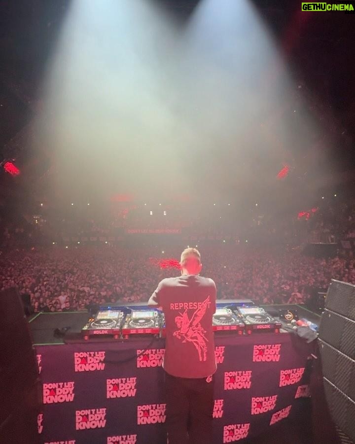 Nicky Romero Instagram - Thank you Amsterdam ❌❌❌ Good to be back home! Played some new id’s I worked on last months 👀 Which one is your favorite, 1,2,3,4,5 or 6? Amsterdam, Netherlands