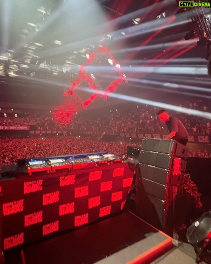 Nicky Romero Instagram - Thank you Amsterdam ❌❌❌ Good to be back home! Played some new id’s I worked on last months 👀 Which one is your favorite, 1,2,3,4,5 or 6? Amsterdam, Netherlands