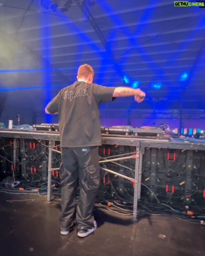 Nicky Romero Instagram - Costa Rica eres mi familia 🇨🇷❤️