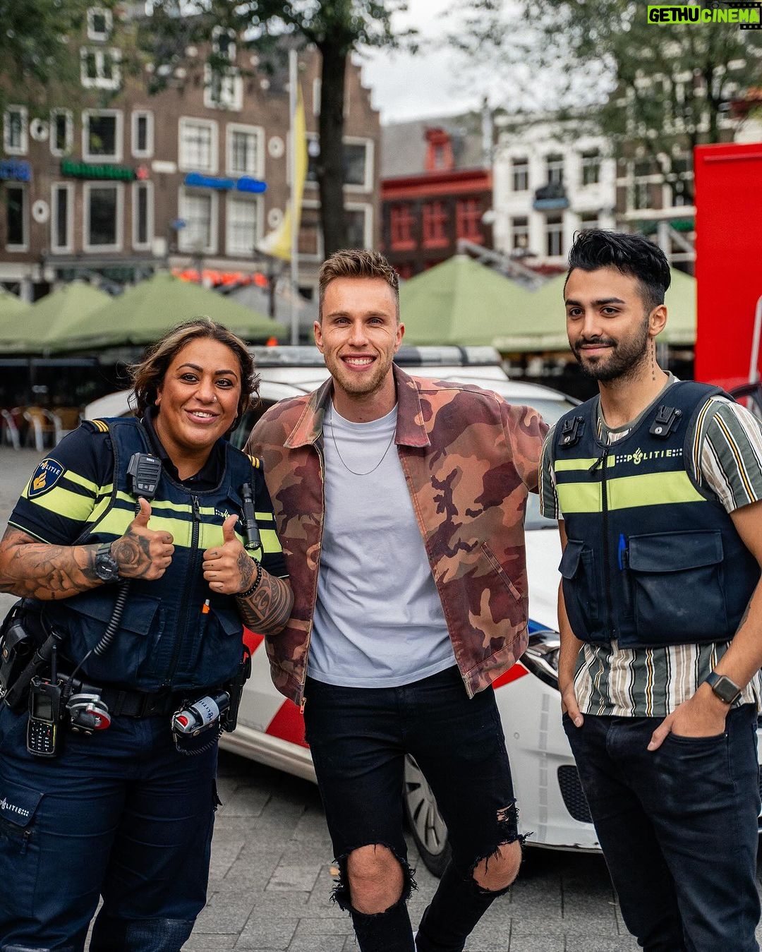 Nicky Romero Instagram - It’s still one of the most special feelings to see all of my fans wherever I travel around the world. The effort people take to get to a show is something I’ll never take for granted. Love you guys ❤️ Around The World