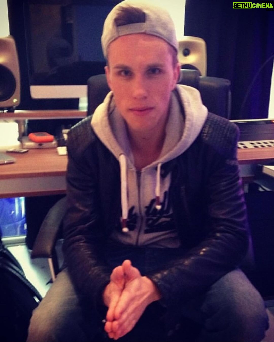 Nicky Romero Instagram - Birthday boy! 🎈 Swipe for some memories