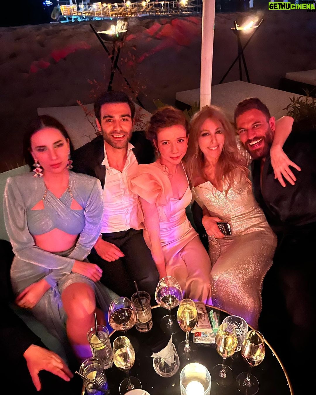 Nicola Mouawad Instagram - with the “Turks” in #cannes 💫 when I used to have a #life outside of #set 🥲 لمّا كان عندي حياة برّا التصوير 😎 #cannes #cannes2022 #nicolasmouawad #beirut #lebanon #cairo #egypt #actor #acting #نيقولا_معوض #بيروت #لبنان #القاهرة #مصر La Môme Plage