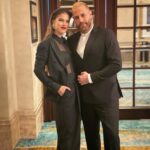 Nicola Mouawad Instagram - Thank you @eaglefilmsprod for the lovely iftar! We had an amazing evening 🌟 I m suited by my friend @moamenawadofficial and she s glammed by our friends @micheletcolette 💫 #nicolasmouawad #beirut #lebanon #cairo #egypt #actor #acting #نيقولا_معوض #بيروت #لبنان #القاهرة #مصر Beirut, Lebanon