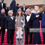 Nicola Mouawad Instagram - #grateful 💫 to be sharing such a moment with those people 💛 @3000yearsmovie @festivaldecannes #suit by @maisondumec . #nicolasmouawad #beirut #lebanon #cairo #egypt #actor #acting ‎#نيقولا_معوض #بيروت #لبنان #القاهرة #مصر