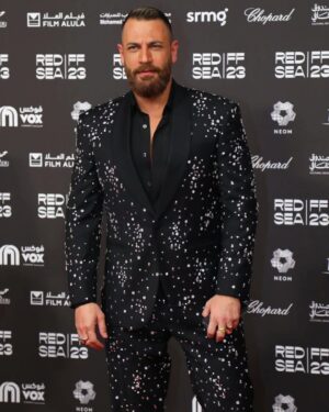 Nicolas Mouawad Instagram - RED SEA FILM FESTIVAL opening night.
THANK YOU FOR ALL THE LOVE 💛
suit by @georgeshobeika 🌟 

Thanks to Maha & Mohamed Ali @alsagheersalons .

📸 @ahmedraafat4 

#nicolasmouawad #beirut #lebanon #cairo #egypt #actor #acting
#نيقولا_معوض #بيروت #لبنان #القاهرة #مصر