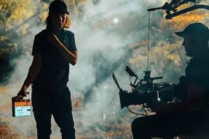 Nicolas Mouawad Instagram - always thankful 💫 a dream project in these nightmare times.
 #2024 u.s.a. 
Thankful to each and every single person I have met and spent time with on this shoot, thankful to their exceptional talent and the exceptional #love they showed me 💛

مشروع حلم بهالوقت الكابوس.. 
 ٢.٢٤ الولايات المتحدة الأمريكية.
بشكُر كل شخص تعرفت عليه بهالتصوير.. بشكرهم على الموهبة الاستثنائية و الحُبّ الاستثنائي يلّي شفتو منهم 💛

#nicolasmouawad #beirut #lebanon #cairo #egypt #actor #acting
#نيقولا_معوض #بيروت #لبنان #القاهرة #مصر