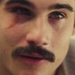 Nicolas Prattes Instagram – Uma das coisas mais importantes que aprendi na Vida é Ter Gratidão.
Entender os Processos e dar Valor as Pessoas que fizeram, fazem e Farão Parte da Sua Caminhada.
Silvio me Deu a Oportunidade de Fazer “Alfredo” em Éramos Seis e Depois Fazer meu Primeiro Protagonista em “O Tempo Não Para” onde conheci o Edson, Hoje, Meu Pai em “Fuzuê”.
Falamos Sobre Tudo Durante essa Tarde.
Esse Post é Uma Homenagem.
É importante reconhecer, Respeitar e Honrar quem Veio antes de Você.
Um brinde aos Encontros Da Vida 🥂❤️