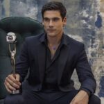 Nicolas Prattes Instagram – O B R I G A D O !!!!!!!! 🤍

Styling @marlonportugal 

Foto @iude