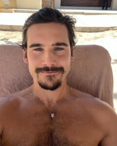 Nicolas Prattes Instagram -