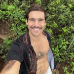 Nicolas Prattes Instagram - Vivendo 🍀