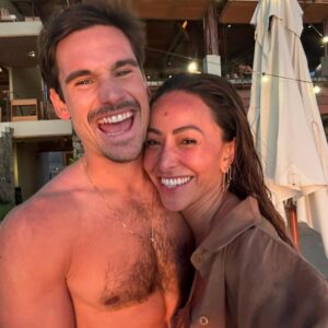 Nicolas Prattes Instagram - Pura Vida……🕉️❤️😍
