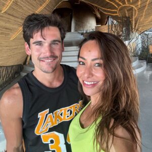 Nicolas Prattes Instagram - Pura Vida……🕉️❤️😍