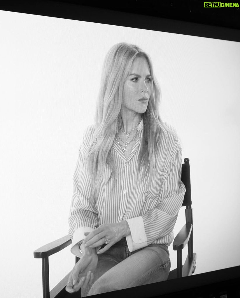Nicole Kidman Instagram - Set life, with the @AmericanFilmInstitute 📸✨