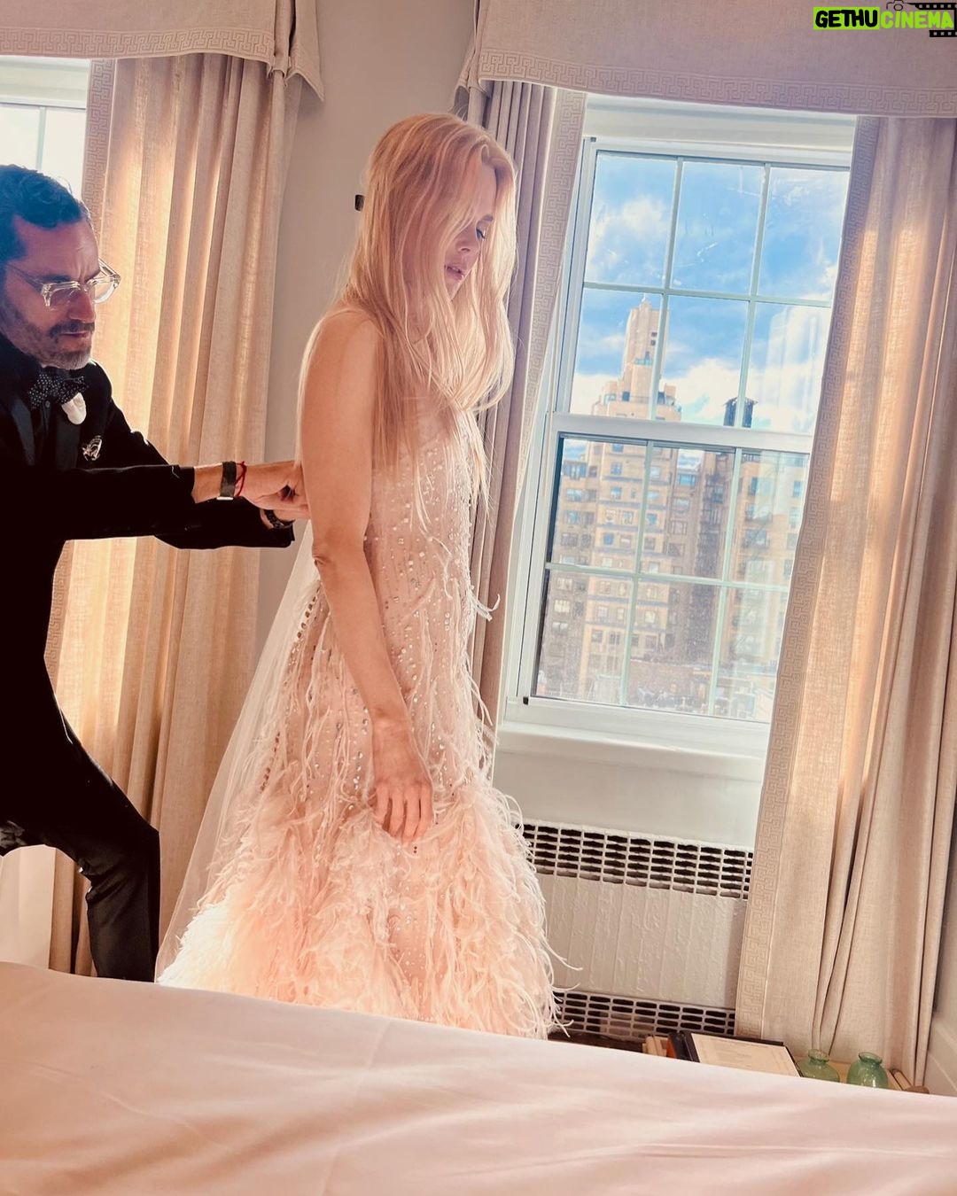 Nicole Kidman Instagram - Thank you for the memories ✨#MetGala #KarlLargerfeld The Metropolitan Museum of Art, New York