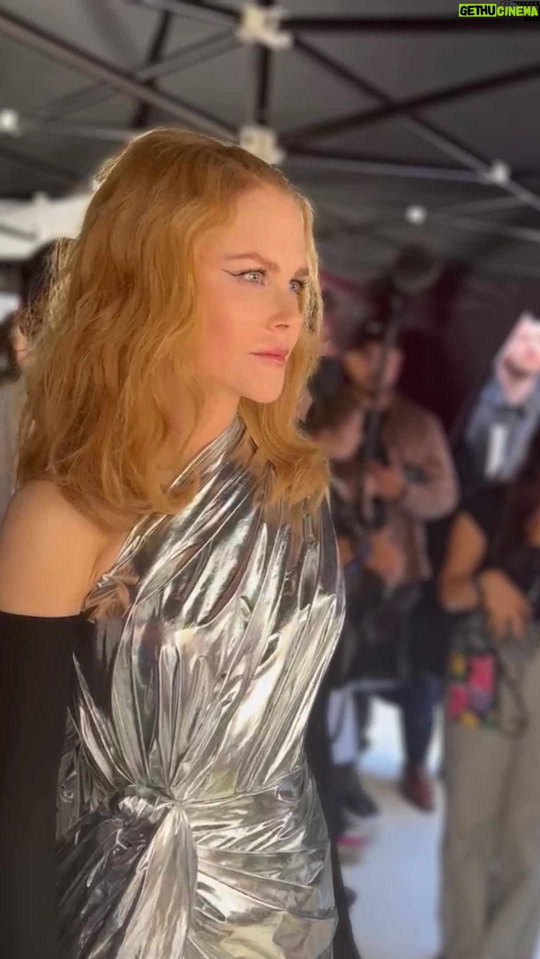 Nicole Kidman Instagram - Preshow 🖤 #Balenciaga
