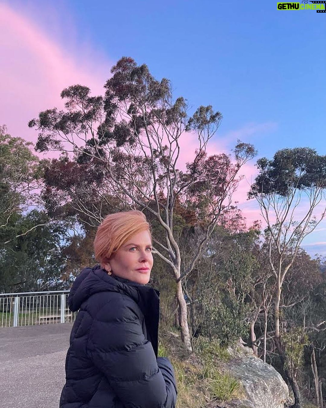 Nicole Kidman Instagram - Waiting for you all to come watch #Roar with me next week ✨