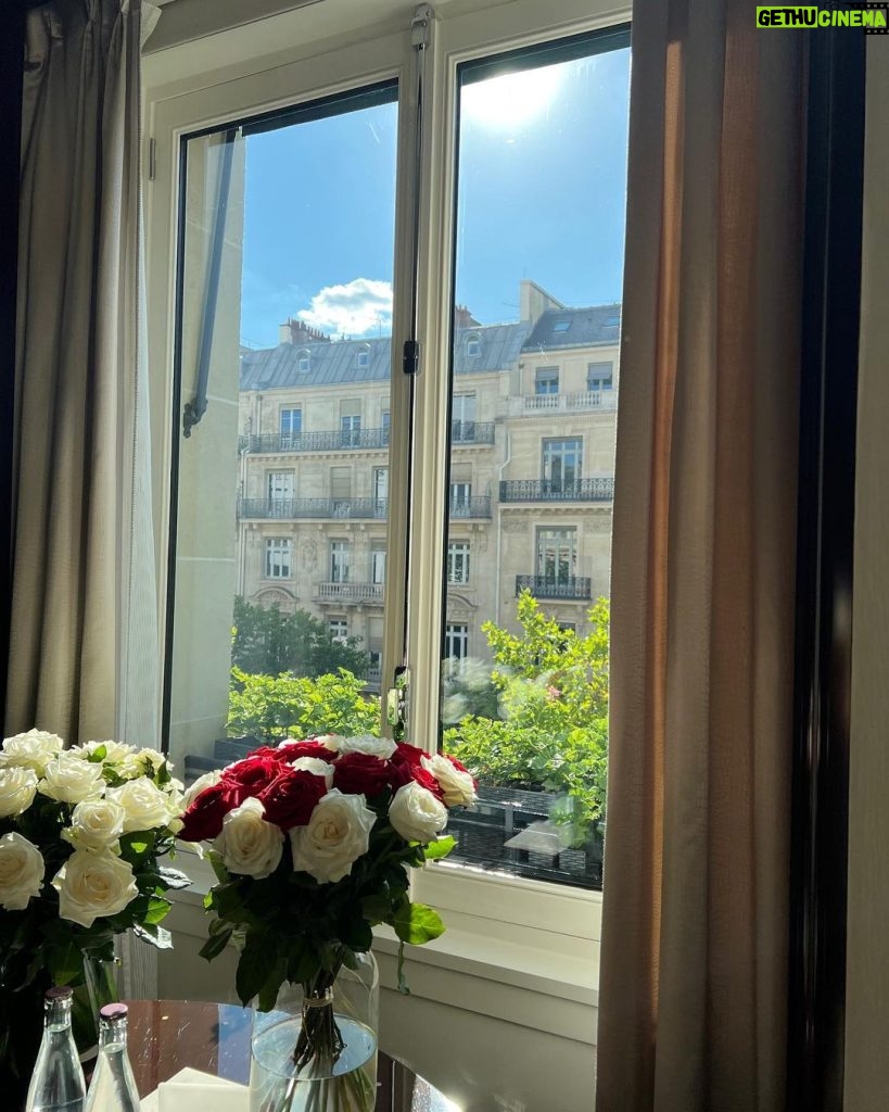 Nicole Kidman Instagram - Exquisite Stay @ThePeninsulaParis ❤️ #Paris The Peninsula Paris - Official