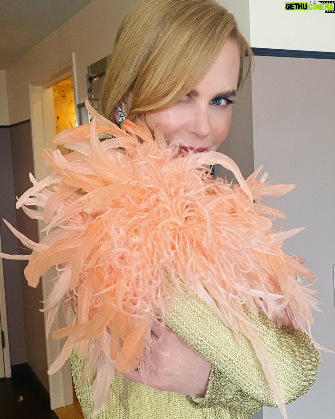 Nicole Kidman Instagram - Excited to reunite with my fellow cast & crew at the premiere of #TheNorthman tonight ✨💗❄️ TCL Chinese Theatres
