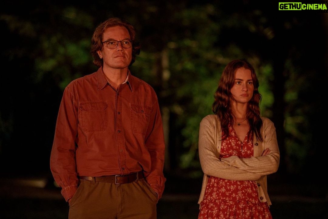 Nicole Kidman Instagram - The Marconis. Love. Family. ✨ #MichaelShannon @AsherKeddieOfficial @GraceVanPatten @Hal_Cumpston #NinePerfectStrangers on @Hulu xx Tranquillum House