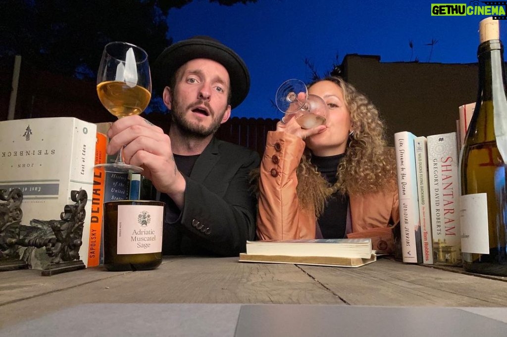 Nicole Richie Instagram - We were originally supposed to do this interview at @vromansbookstore amongst friends and fellow readers. But we made it work live-streaming from the backyard, our pod of 2, surrounded by our favorite books, and we made the wine bottles our friends. Congratulations on your new book @jedidiahjenkins! #LikeStreamsToTheOcean