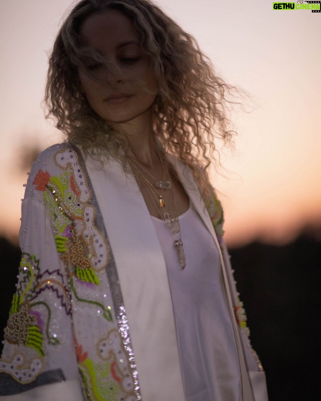 Nicole Richie Instagram - @houseofharlow1960 by @globaliza 🖤