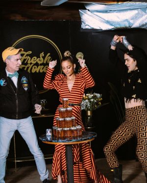 Nicole Richie Instagram - Ready to clap, bounce, drop, & compost? 
NIKKI FRE$H is now on @therokuchannel because sex sells and so does gardening 🐝🍆🥦🌶🎤🍷