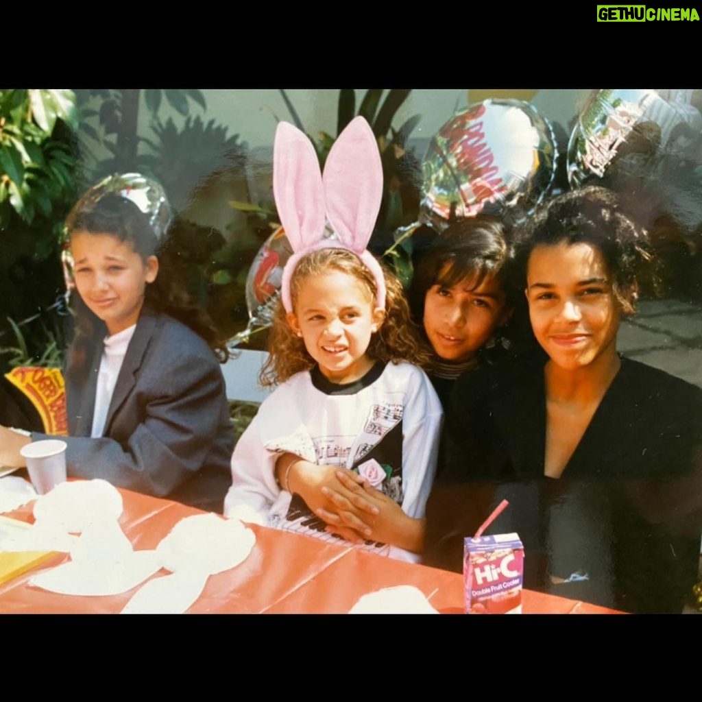 Nicole Richie Instagram - Happy Easter! Love, the 80s.