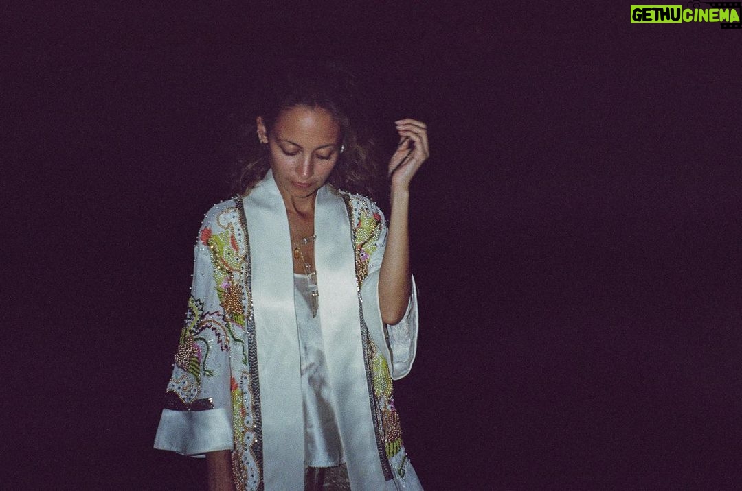 Nicole Richie Instagram - HOUSE OF HARLOW by @globaliza 🌕