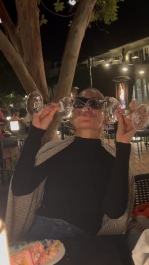 Nicole Richie Instagram - Officially closing out the last days of Summer, & last days of being 40.