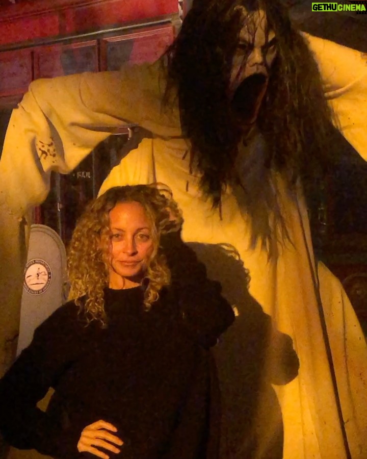 Nicole Richie Instagram - How I approach all of the demons in my life @horrornights Halloween Horror Nights - Hollywood