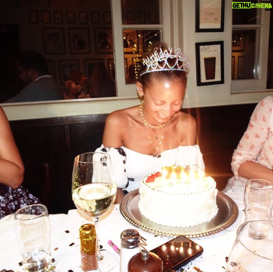 Nicole Richie Instagram - ✨🎂✨