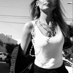 Nicole Richie Instagram - Zoom ready on top. Netflix ready on the bottom. One of my last outings with @marieclairemag 🖤