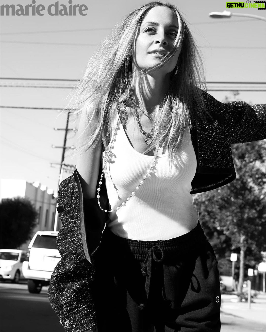 Nicole Richie Instagram - Zoom ready on top. Netflix ready on the bottom. One of my last outings with @marieclairemag 🖤