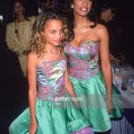 Nicole Richie Instagram - Dear Mom, I think we would all appreciate a class by you called “How To Slay Every Decade.” I love you ♥️ Happy Mothers Day