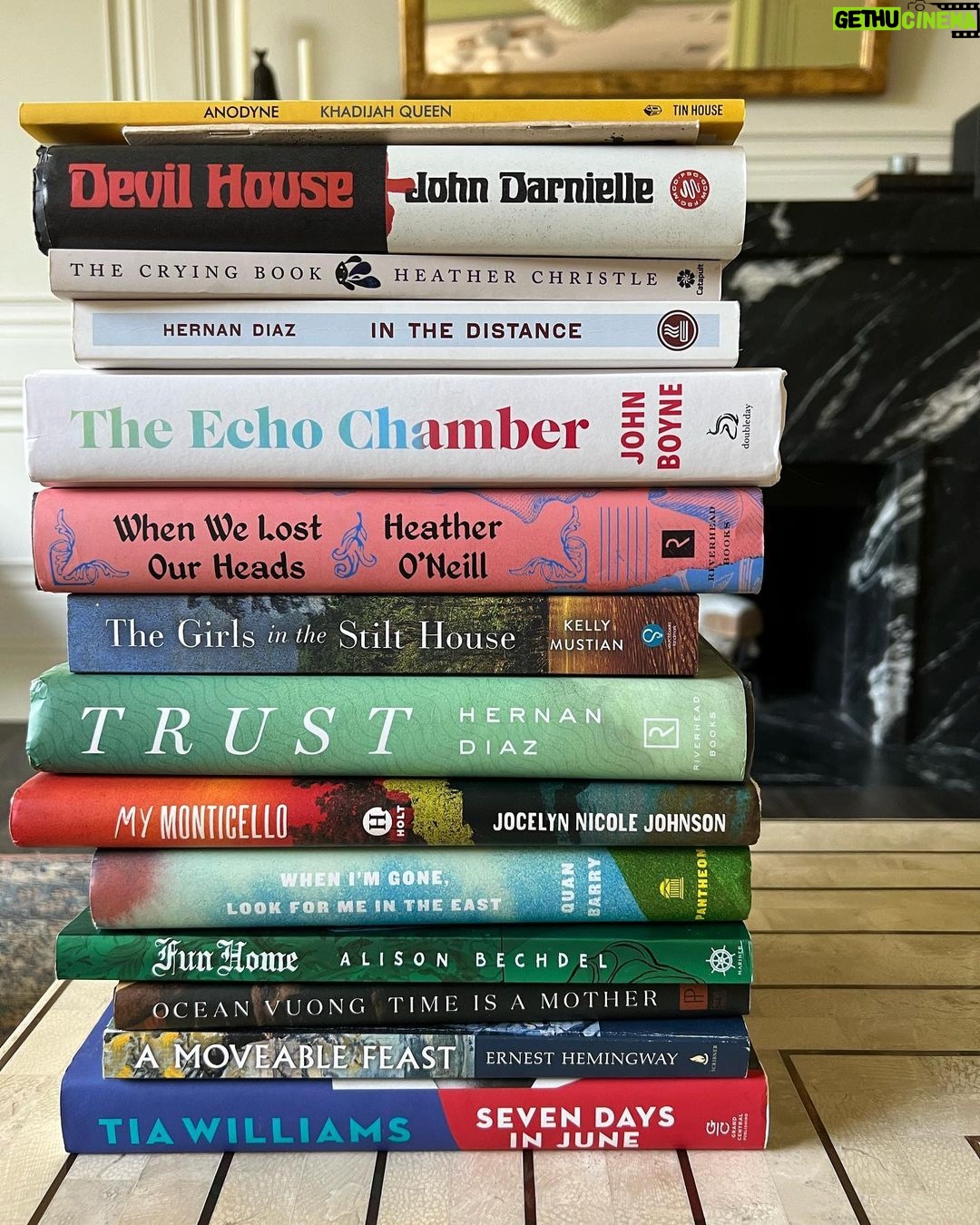 Nicole Richie Instagram - My 2022 reads so far. The tiny one you can’t see is Being Alive Is A Good Idea which happens to be my favorite non fiction out of the group, so it deserves its own special shout out. Where to go next, where to go next…