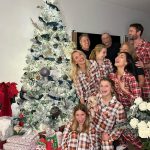 Nicole Scherzinger Instagram - Merry Christmas and Happy Holidays from the Scherzy’s! So grateful my family could be with me here 🇬🇧 during my favorite time of year 🥹 Thank Jesus for all your abundant blessings. Praying for joy and peace for everyone during this season 🙏🏽❤️
