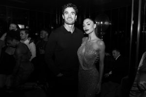 Nicole Scherzinger Instagram - What an absolutely divine evening! Thankyou to my dear friend @joeyghazal for throwing the most exquisite @sunsetblvdmusical cast party at @themainemayfair in celebration of our show! ♥️🥂