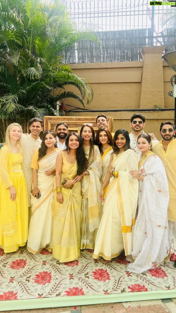 Nidhi Shah Instagram - Wedding season survivors reporting😁 . @anish_sawalka @karishma8193 #yaarkishaadi #baraatis #reels #feelitreelit #weddings