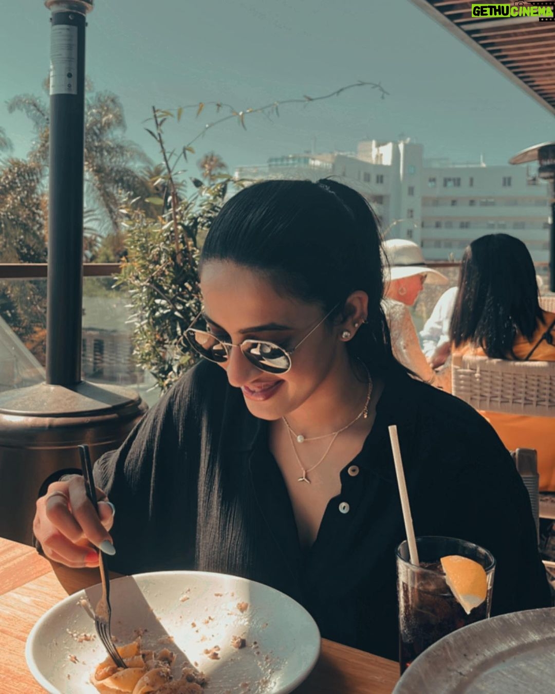 Niharika Konidela Instagram - Digital diary.. 📸 🇺🇸