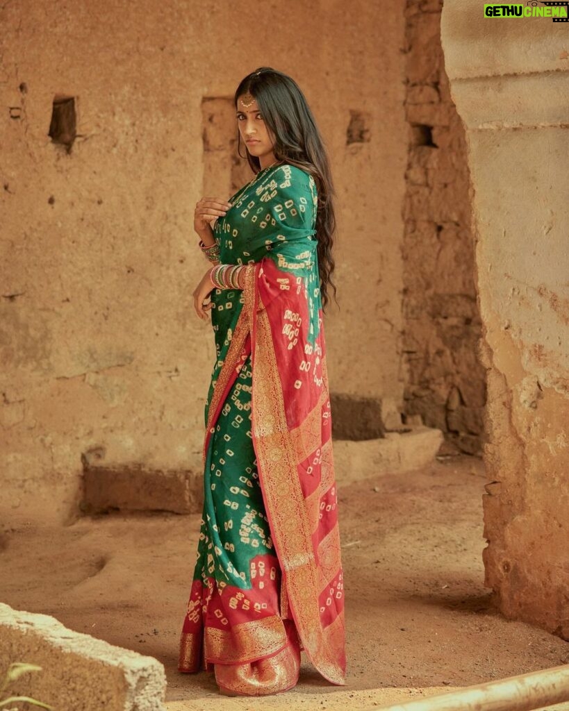 Niharika Konidela Instagram - Celebrating Goddess Siddhidatri. She’s the depiction of perfection and fulfilment. . Shot by @arifminhaz Styled by @prashantiramesh Jewels @shopkitakaturi HMU @ravipasupuleti Photo Asst @__azmathajju @thema.rudrani Styling Asst - @phani__reddy