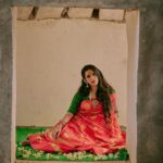 Niharika Konidela Instagram – Goddess Chandraghanta, a symbol of beauty and bravery 
Red signifies fierce and valiance. 
Shot by @arifminhaz
Styled by @prashantiramesh
Jewels @shopkitakaturi
HMU @ravi_pasupuleti 
Photo Asst @__azmathajju @thema.rudrani 
Styling Asst – @phani_reddy