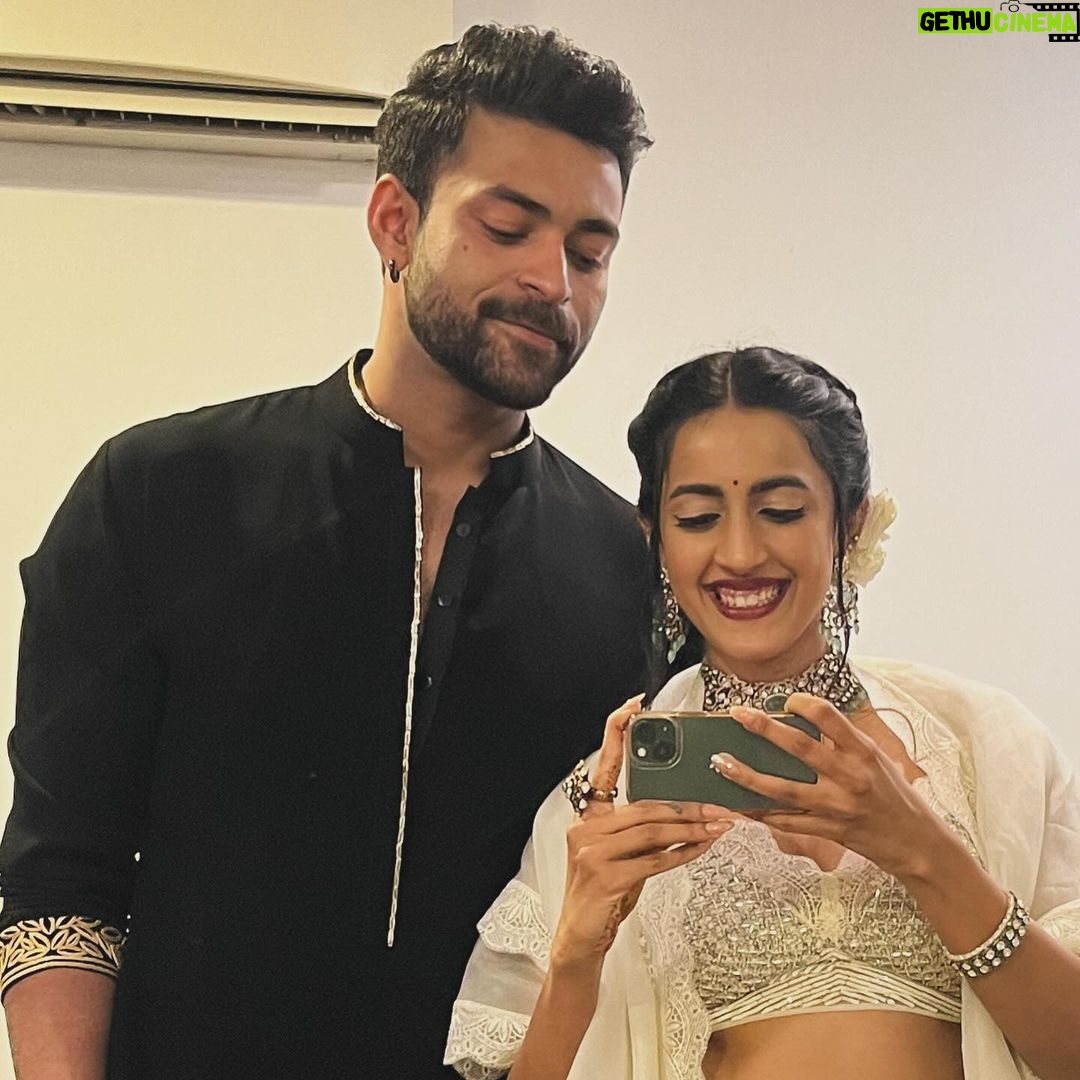 Niharika Konidela Instagram - Happiest birthday Anna! š¤ā„ļø You deserve all the goodness in the universeš¤ Thank you for being the best brother anybody couldāve ever asked for. Wishing you a joyful, peaceful and a successful year!šā„ļø Love you loads and loads!