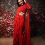 Niharika Konidela Instagram - Feeling a little bit red . . Outfit: @tanva_by_deepika Jewellery : @shopriyaaofficial Styling: @sandhya_sabbavarapu @team_sandhya Styling team: @sunandini_vijjagiri @manisha_manu28 HMU @ravi_pasupuleti Photography: @screamstudiosbyharsha