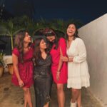 Niharika Konidela Instagram – Cuz my squad comes first ✨❤️ 

#christmaseve

#sisterbeforemisters VOWS by Siddhu Soma