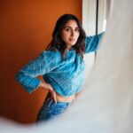 Nikita Dutta Instagram - Swipe for December blues ❄️🩵 . . . . 📸: @bharat_rawail HMU: @mitavaswani @aaliyahussainhairmakeupcreator Styled by @bombaebyaisha