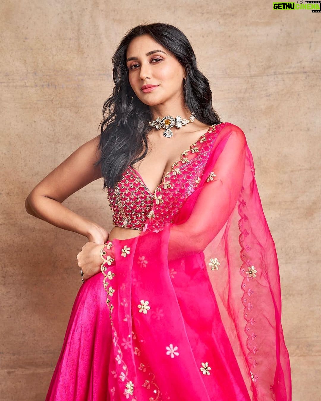 Nikita Dutta Instagram - This can be a reminder that Scorpio season has begun ππ©· . . . . πΈ: @saurabh_sonkar HMU: @mitavaswani @hairstylebysudha Styled by @kareenparwani Team: @ananyaakhanna @tanisha7jain Outfit: @anishashettyofficial @kadecommunications Jewellery: @ishhaara @ascend.rohank Rings: @shayagrams @mintandmilkpr