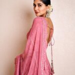 Nikita Dutta Instagram - Currently only choosing what makes my heart bloom 🩷🌸 . . . . . 📸: @saurabh_sonkar Styled by:@kareenparwani Outfit: @ahiclothing @sonyashaikh HMU: @dellsi.mody @hairstylebysudha