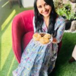 Nikita Dutta Instagram – That time of the year:
Ashtami, halwa-poori-channa, and the happiest me 😬😬😬

No place like home on this day 🩷

#JaiMataDi 😇
.
.
.
Wearing @aachho x @kareenparwani