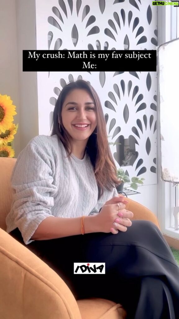Nikita Dutta Instagram - @nikifying is one of those few people who lovesssss math! 😂🤌🏼 . . Have you see our #SpeakEasy episode with her? Head to our YouTube channel to watch the full video! . . . #math #maths #idivaspeakeasy
